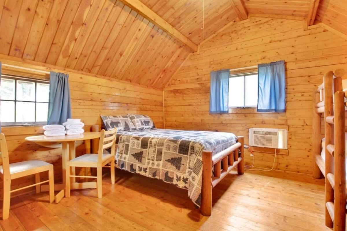 Holiday home Lovely Rustic In