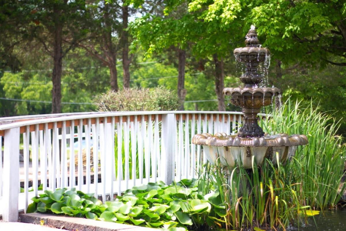 Lovely Rustic In Bloomington